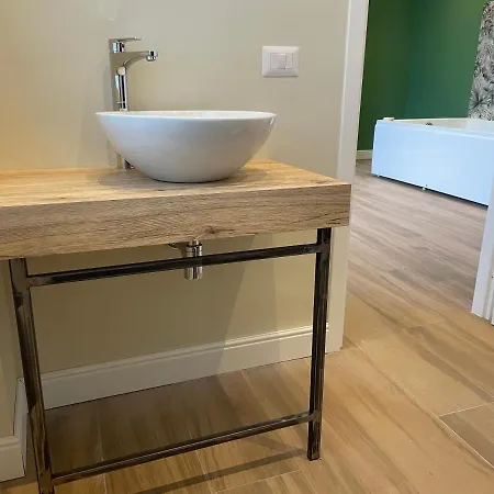 게스트하우스 Exclusive 4*