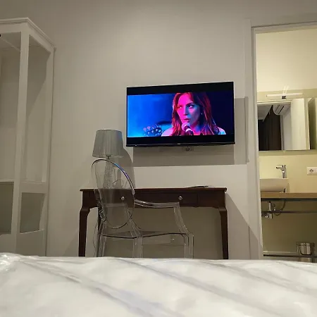 게스트하우스 Exclusive 아프릴리아