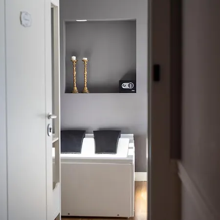 Exclusive 게스트하우스 아프릴리아