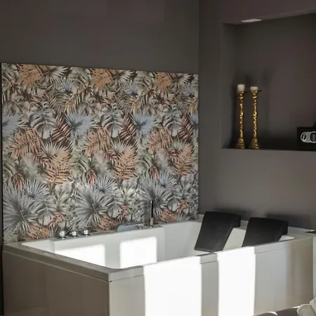 게스트하우스 Exclusive 4*