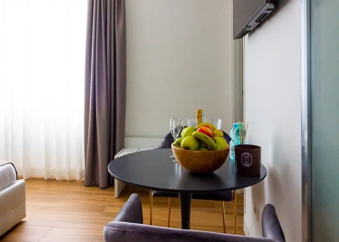 בית הארחה Exclusive אפריליה