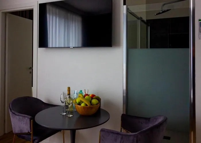 Exclusive בית הארחה 4*