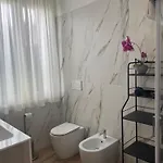 Exclusive 招待所 艾普瑞利亚